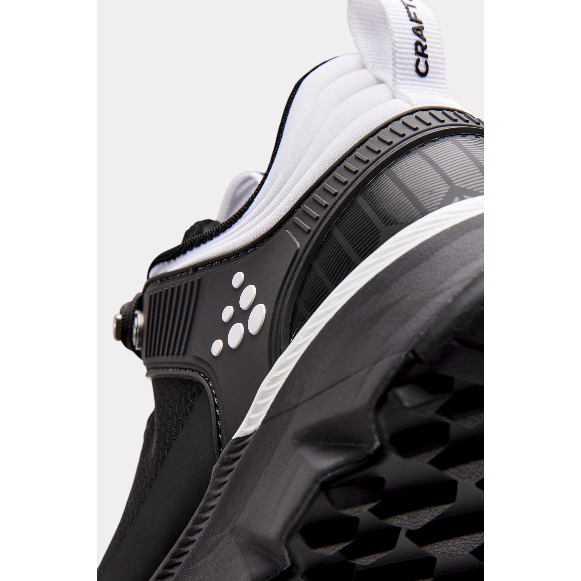 CRAFT Speed_Hike_Mid_W 1914285 999900 BLACK-WHITE