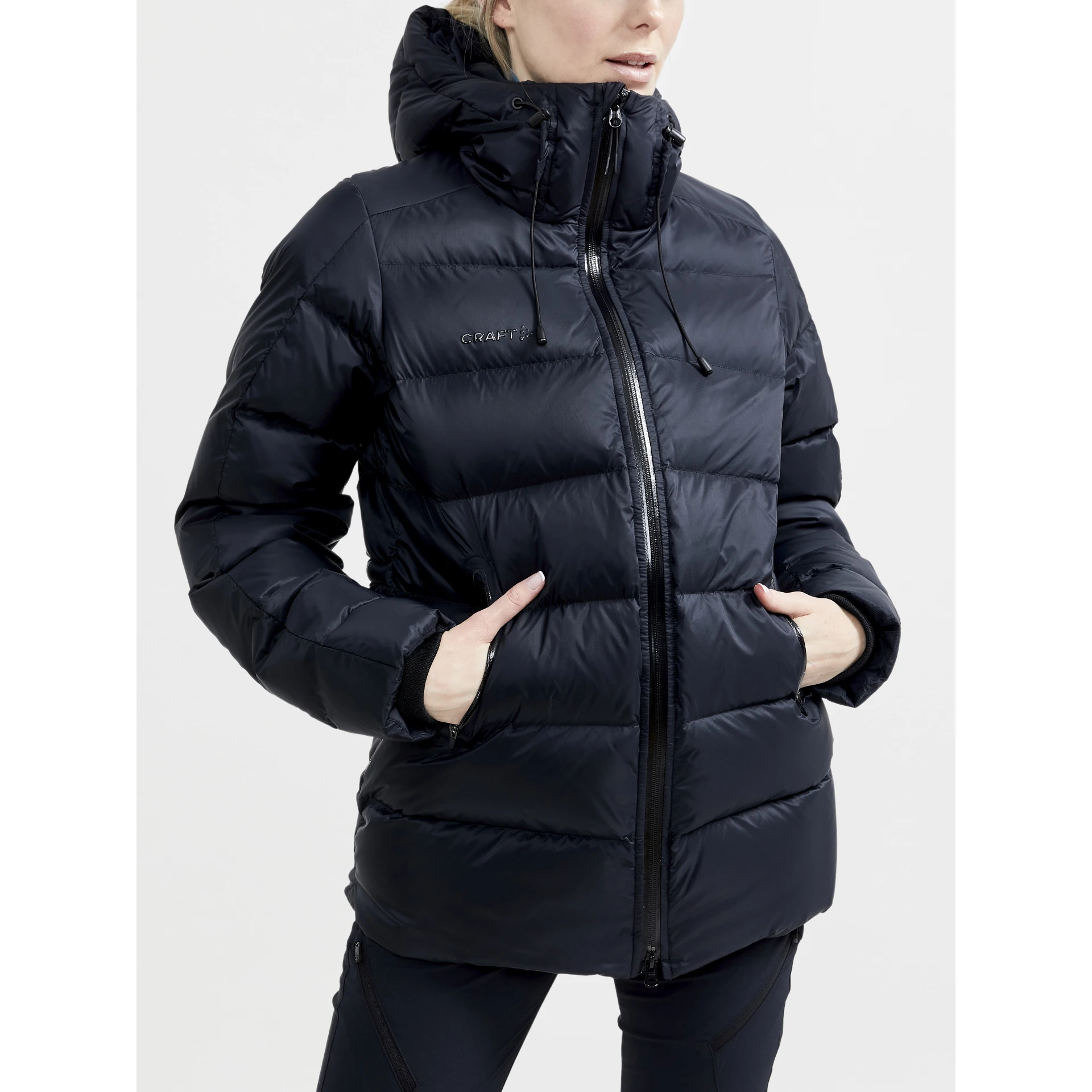 CRAFT ADV_Explore_Down_Jacket_W 1911633 999000 BLACK