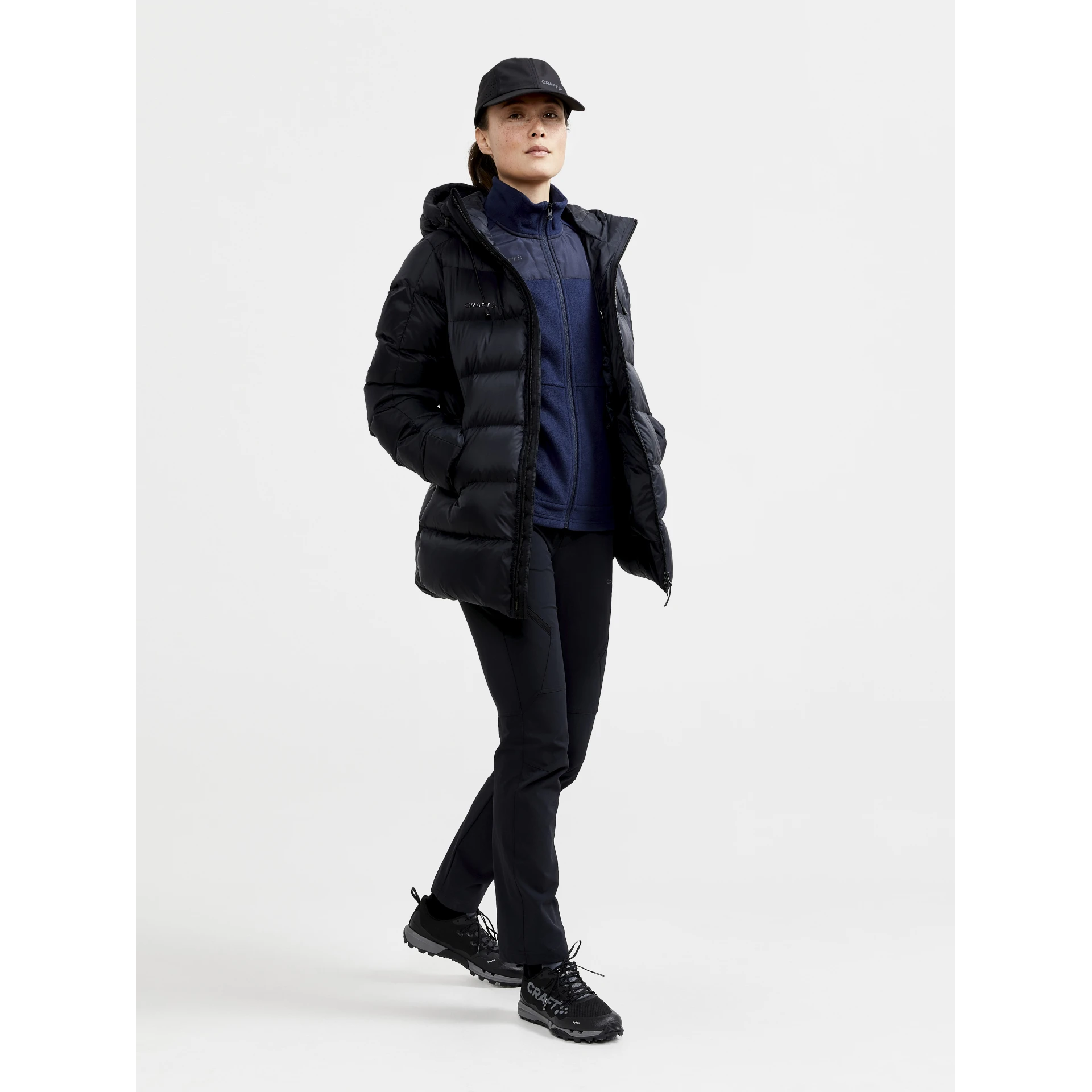 CRAFT ADV_Explore_Fleece_Midlayer_W 1910397 396000 BLAZE