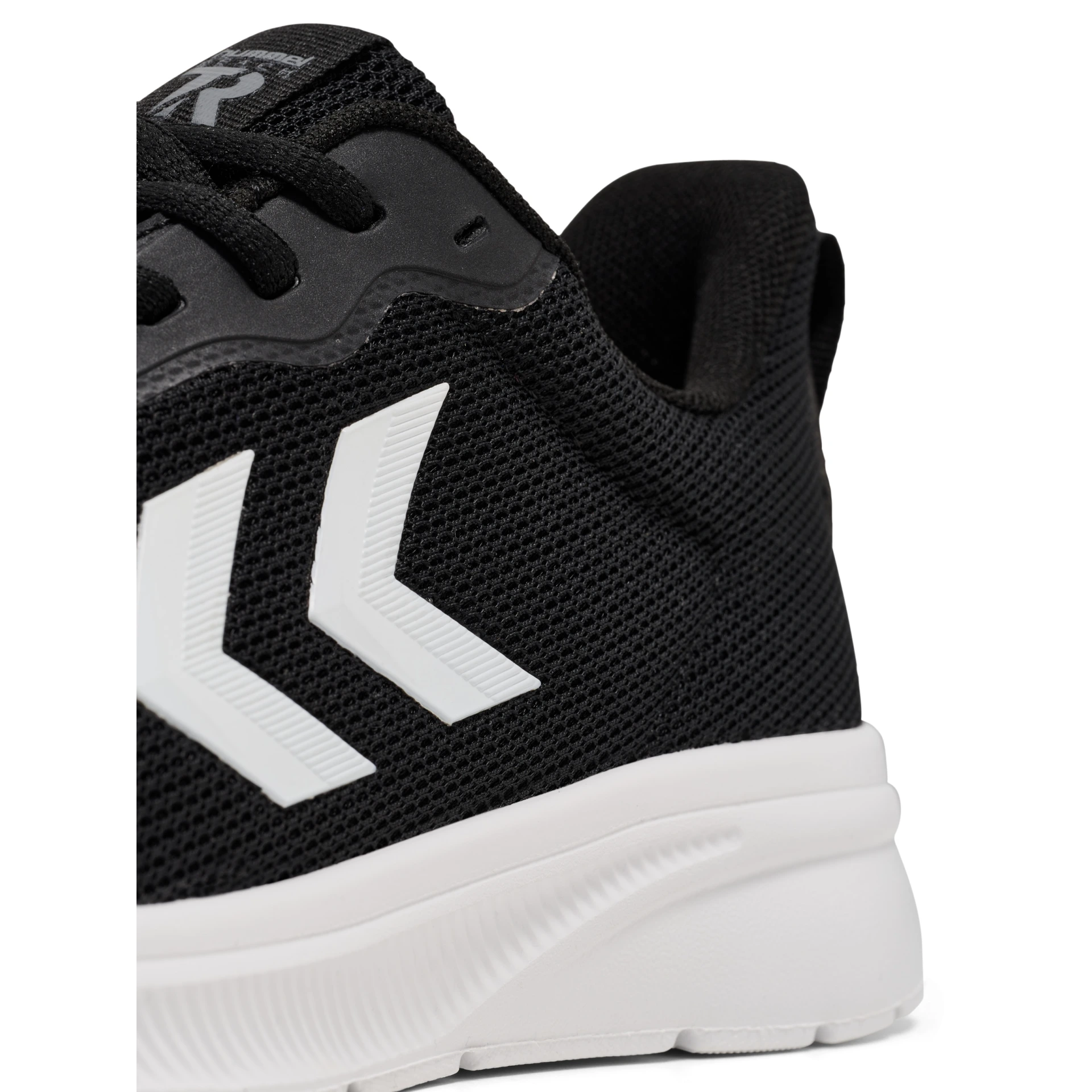 HUMMEL REACH_TR_BREATHER 225227 2001 BLACK