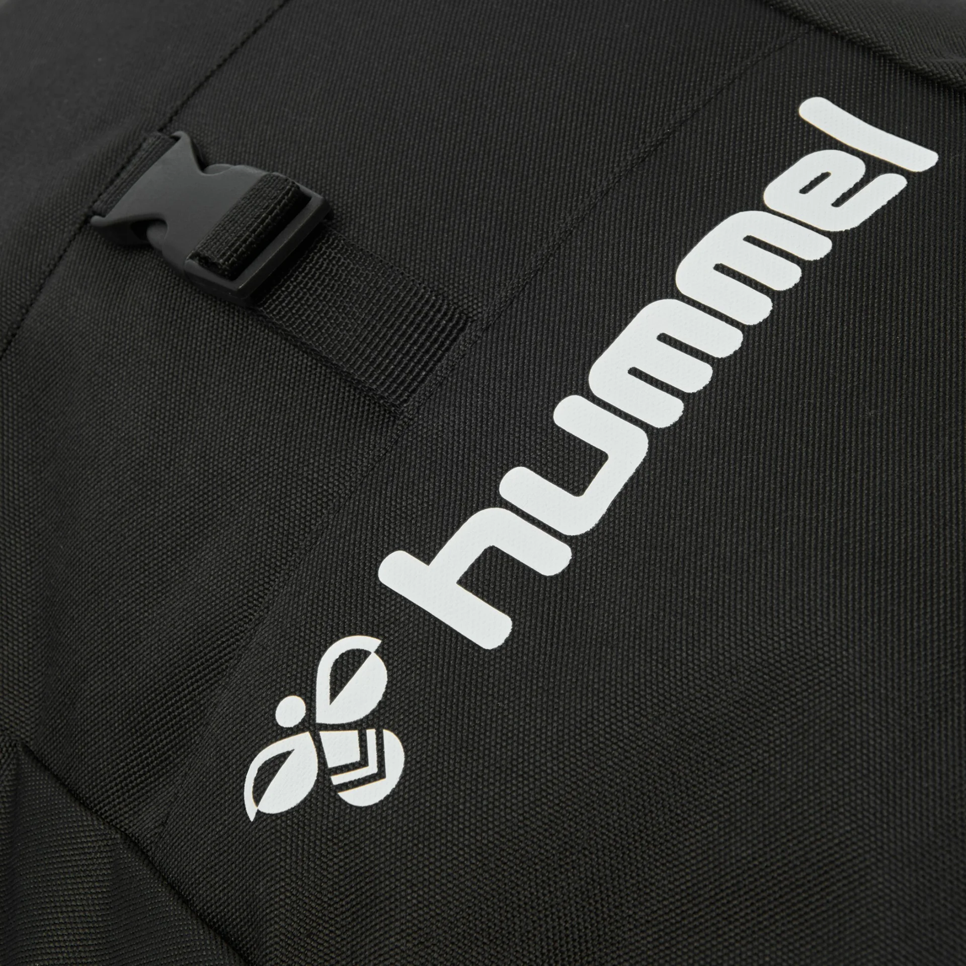 HUMMEL CORE_BALL_BACK_PACK 205888 2001 BLACK