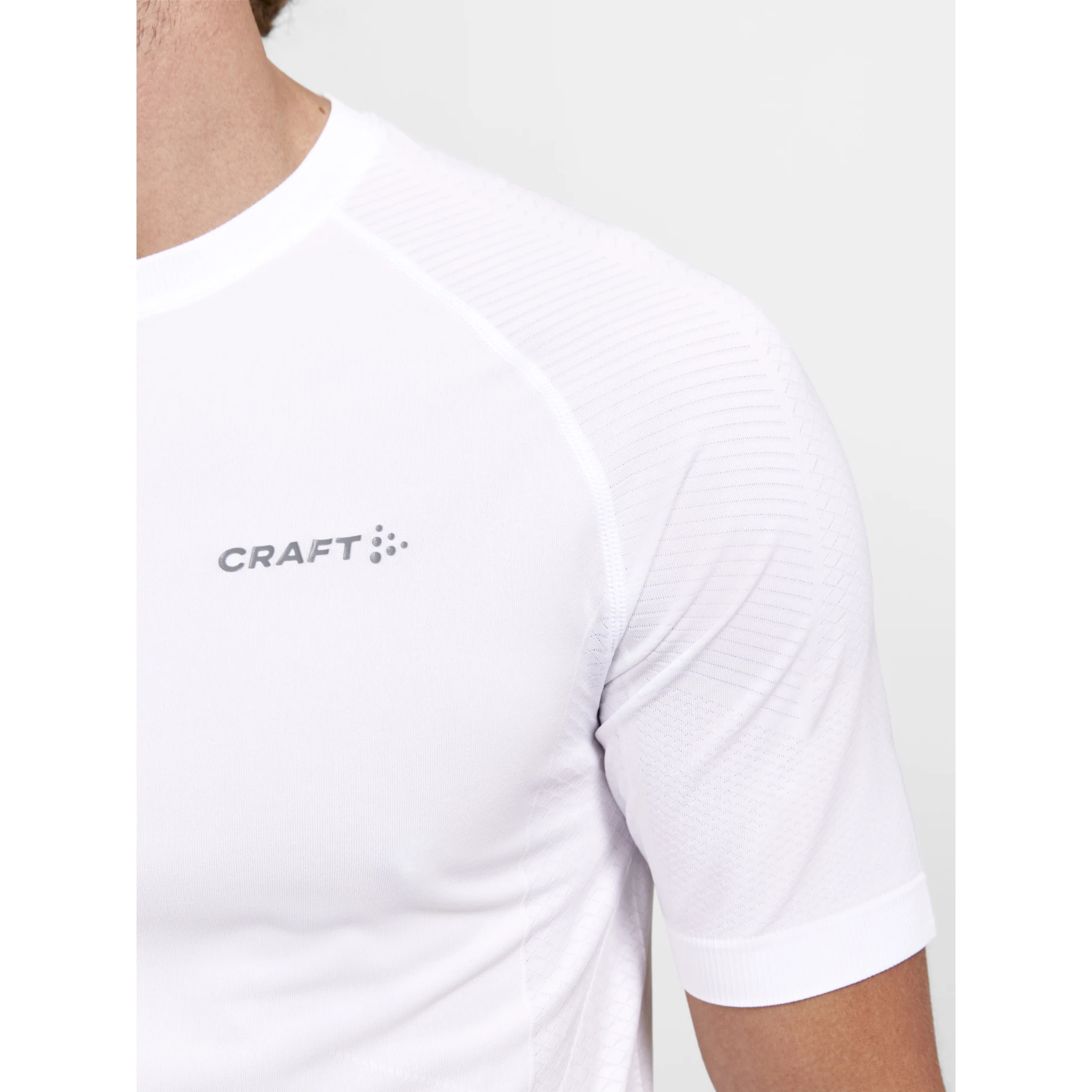 CRAFT ADV_Cool_Intensity_SS_Tee_M 1913203 900000 WHITE